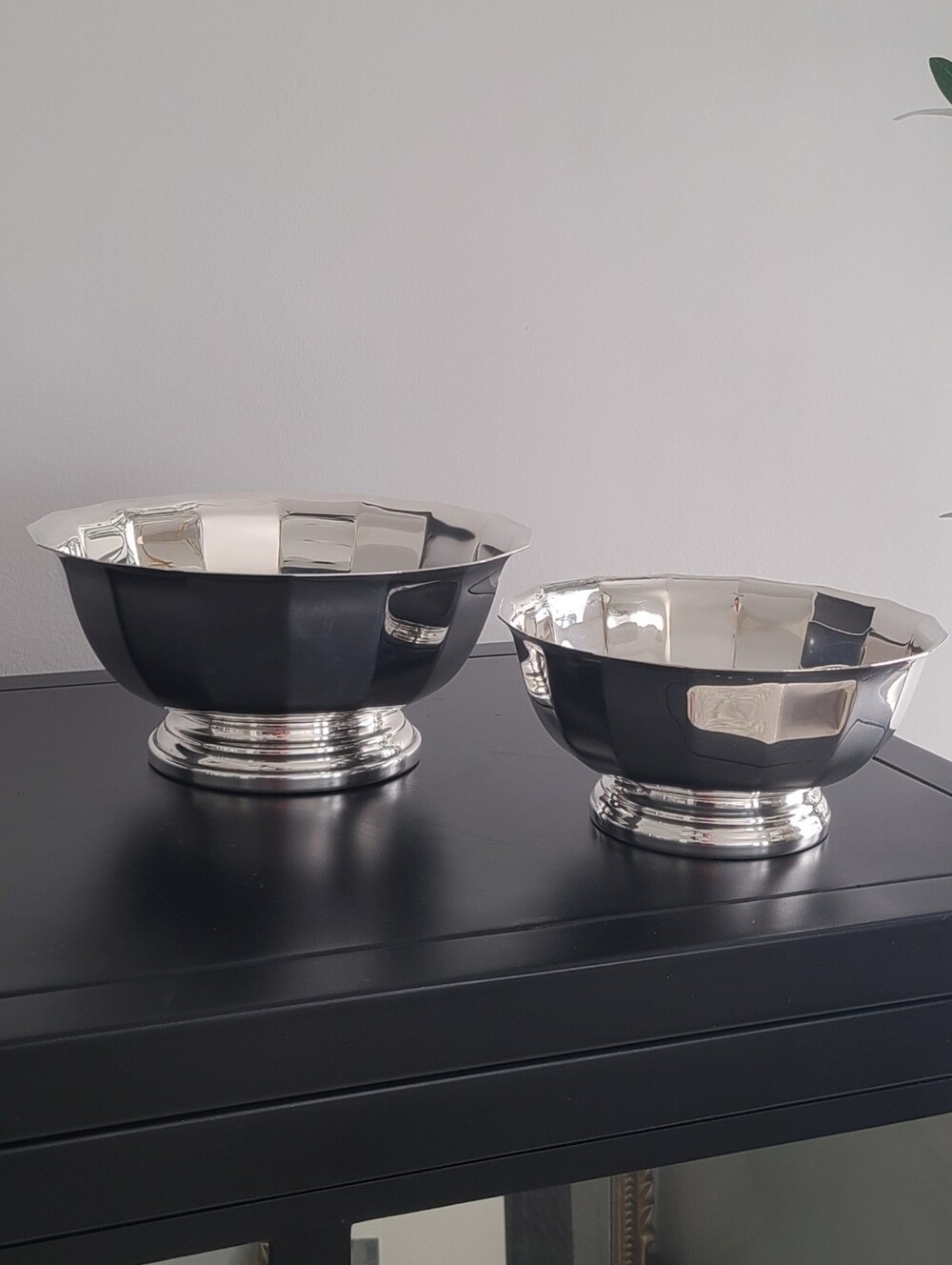 Set of 2 Gorham Heritage Fluted Silver Plate Pedestal Bowls
